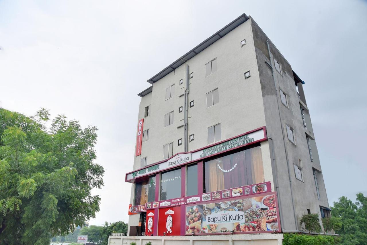 Oyo 40146 Hotel Continental Bhopal Exterior foto