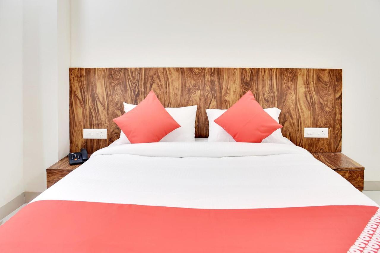 Oyo 40146 Hotel Continental Bhopal Quarto foto